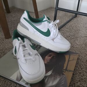 Nike White and Green Athletic Shoes